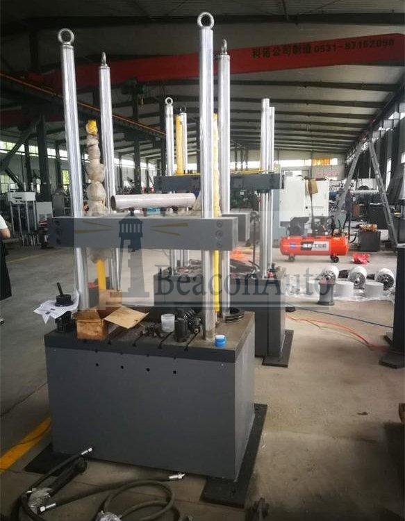 人工髖關(guān)節(jié)模擬試驗機