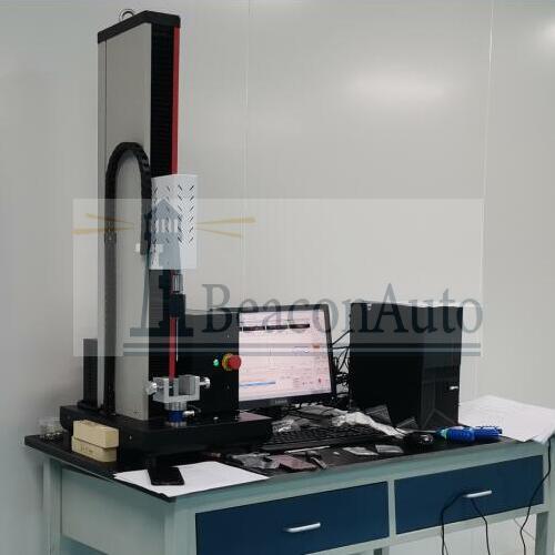 金屬脊柱螺釘扭轉試驗機重要特點
