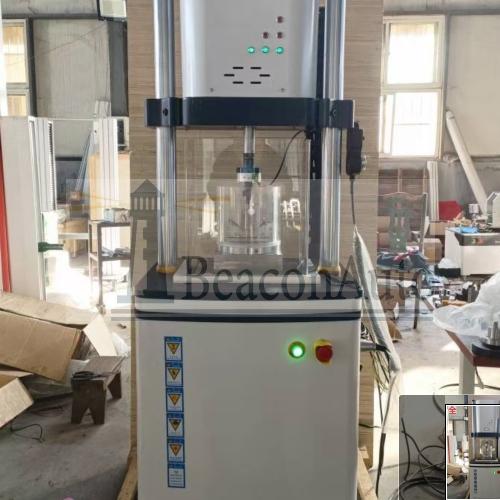 脊椎椎體間融合器扭轉(zhuǎn)疲勞試驗(yàn)機(jī)